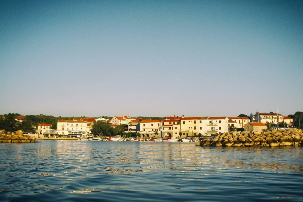 Apartments Katarina Porat مالينسكا المظهر الخارجي الصورة
